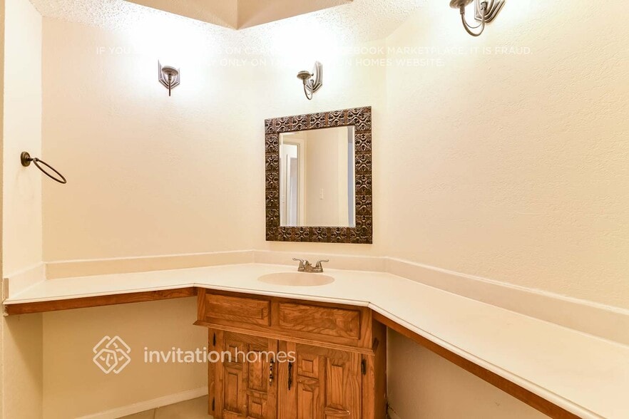 Building Photo - 17411 Glenhew Rd