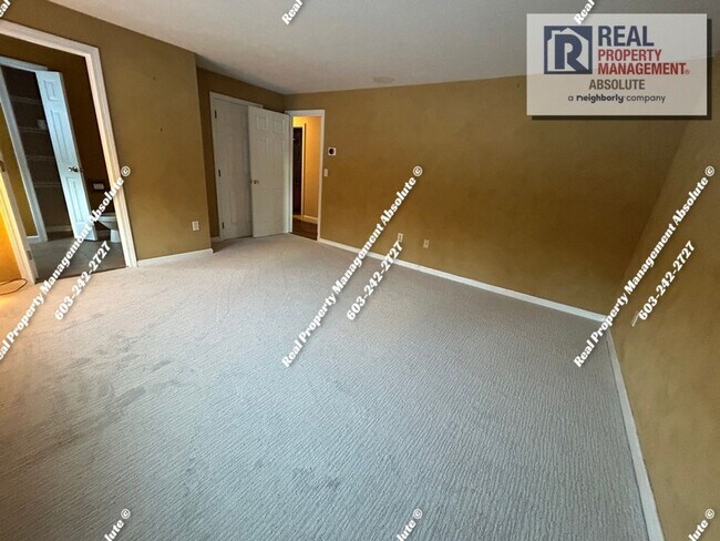 Building Photo - 44 Pinewood Rd