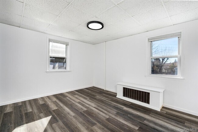 Building Photo - 332 Columbus Ave