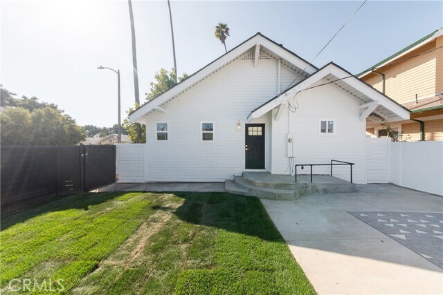 Building Photo - 3890 S Harvard Blvd