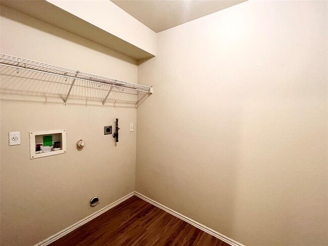 Building Photo - 14200 Briarcreek Loop