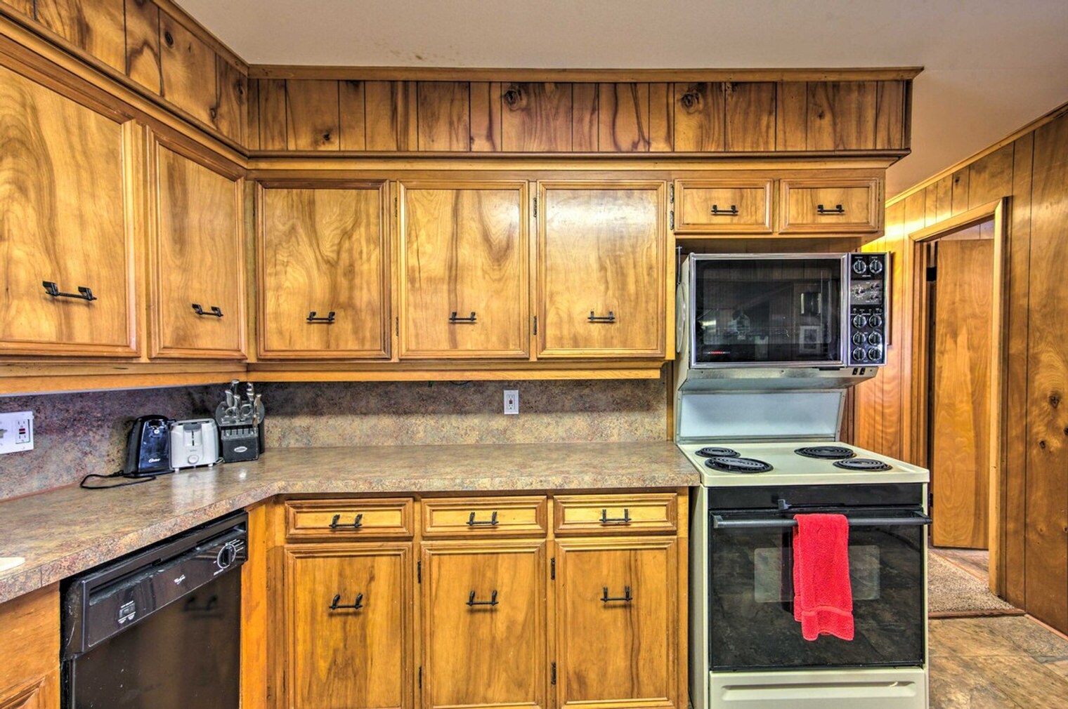 Building Photo - 928 Welch Ln