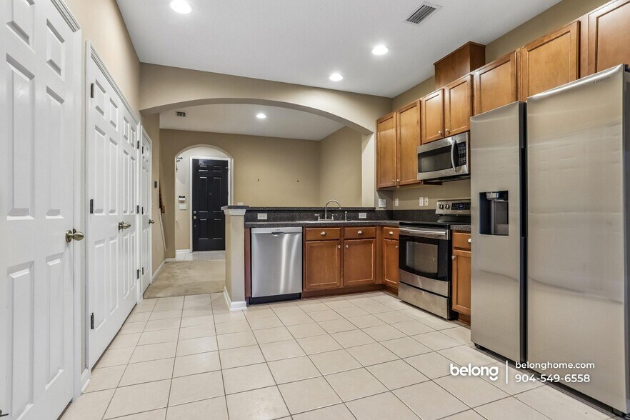 Building Photo - 13034 Shallowater Rd