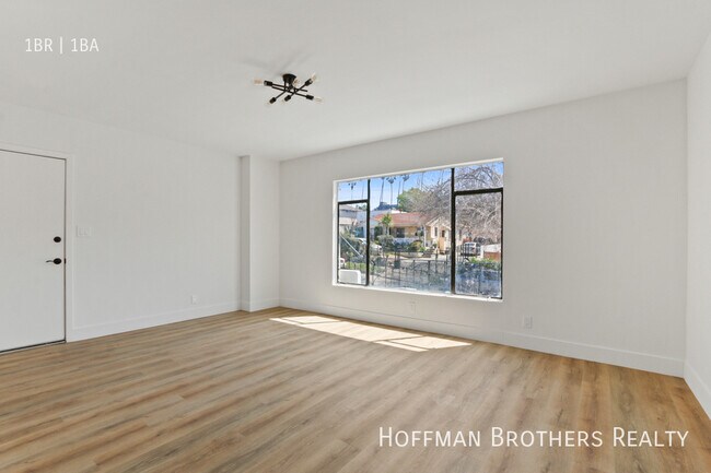 Building Photo - 150 S Alvarado St