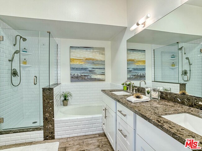 Building Photo - 1133 9th St