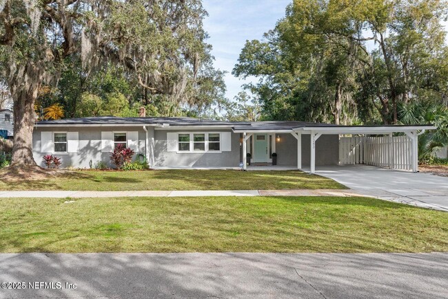 Building Photo - 7243 Ventura Ave