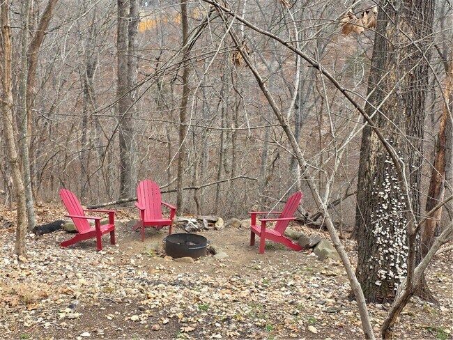 Building Photo - 11 Folkingham Ln