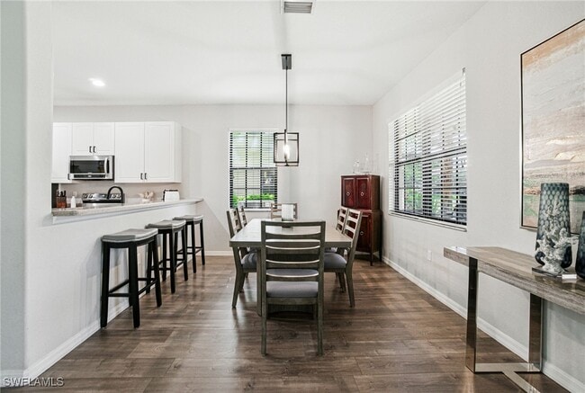 Building Photo - 7585 Bristol Cir