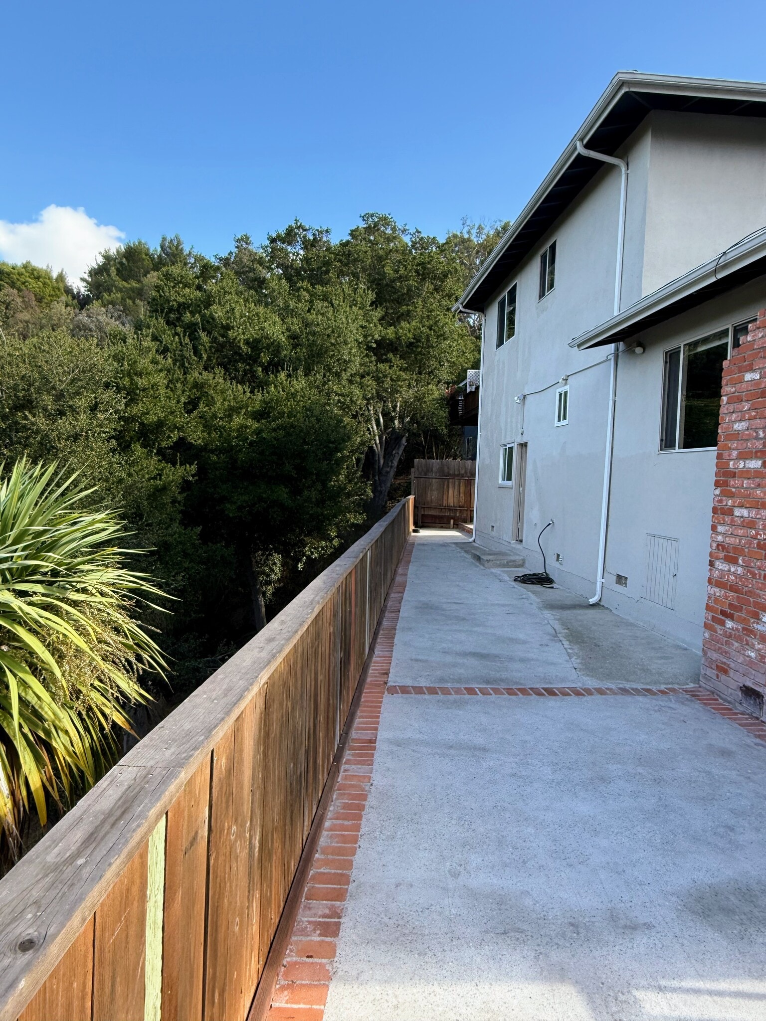 Building Photo - 376 Caprino Way