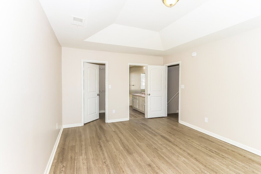 Building Photo - 833 Rock Shoal Ct