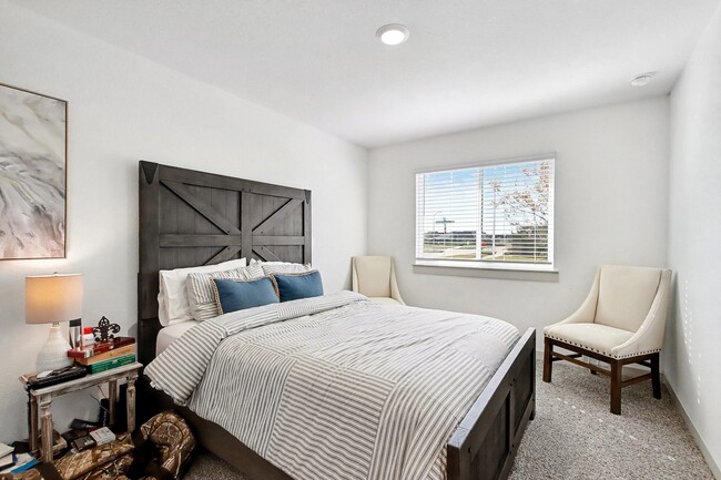 Building Photo - 3839 Hordley Ter Trl