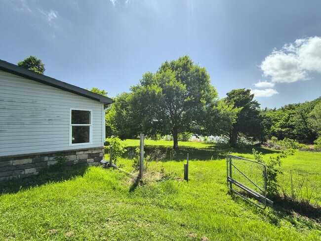 Building Photo - 4735 Co Rd 74
