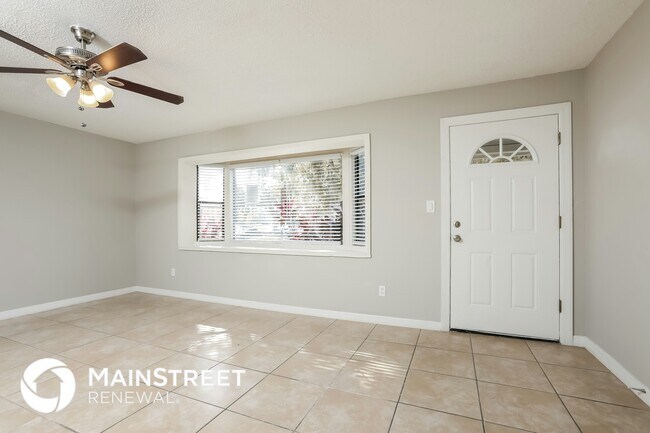Building Photo - 307 S Ulysses Dr