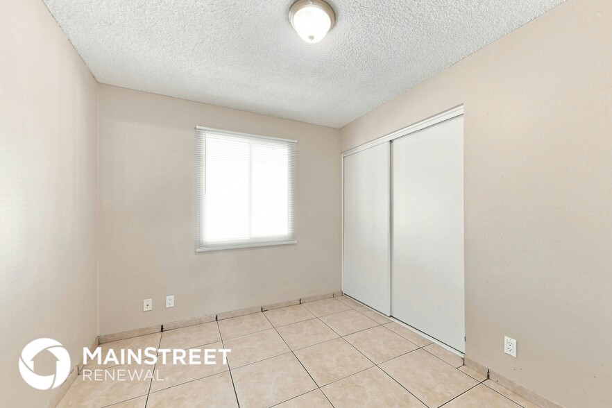 Building Photo - 6231 W Highland Ave