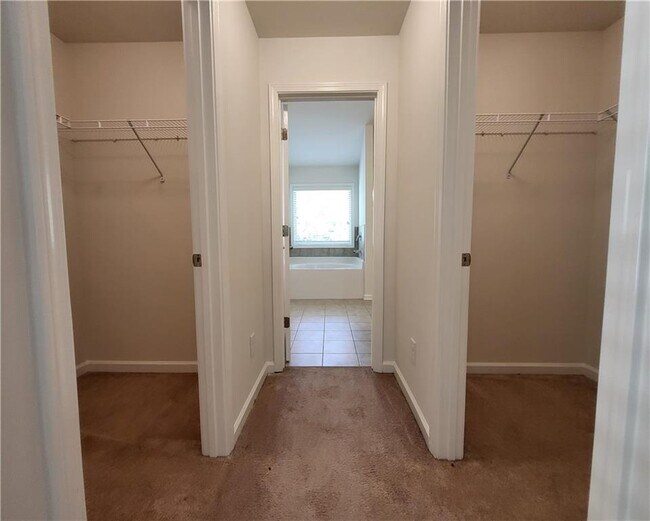 Building Photo - 6499 Panasa Ct