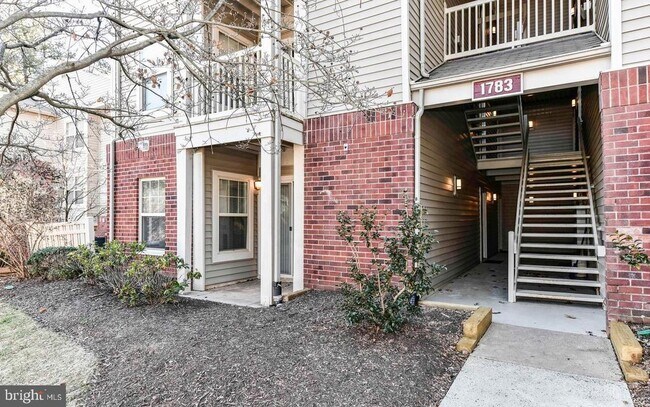 Building Photo - 1783 Jonathan Way