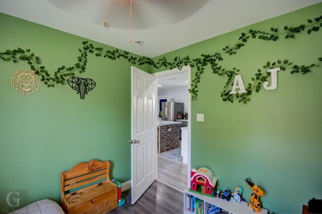 Building Photo - 3415 Horseshoe Trail