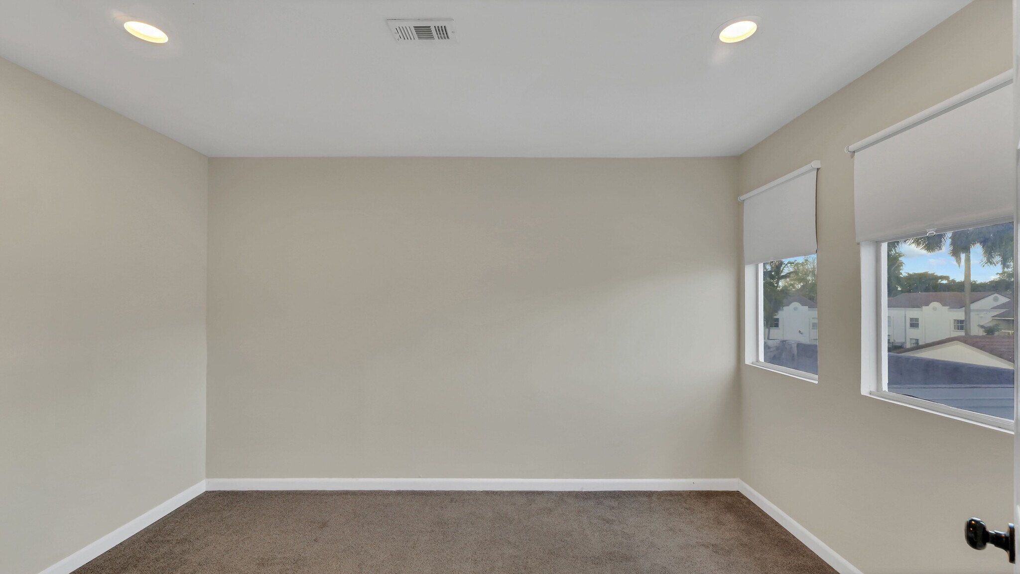 Building Photo - 4635 NW 97th Pl