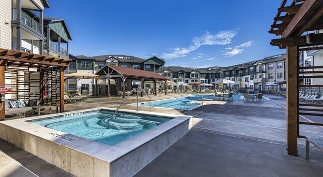 Building Photo - 2825 Sophie Ln