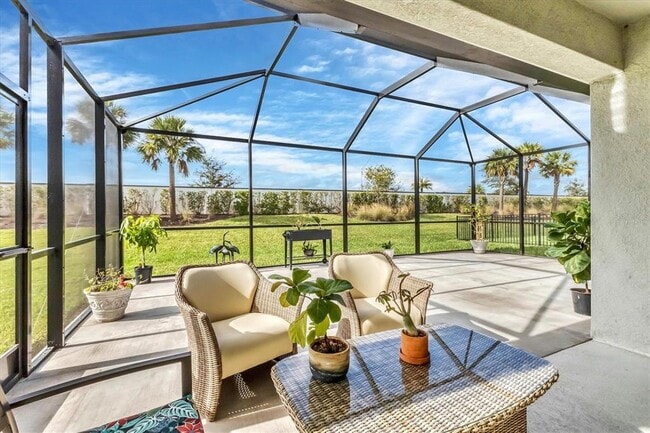 Building Photo - 3293 Hilltop Cir