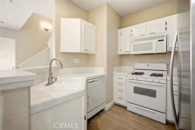 Building Photo - 3002 Cherrywood