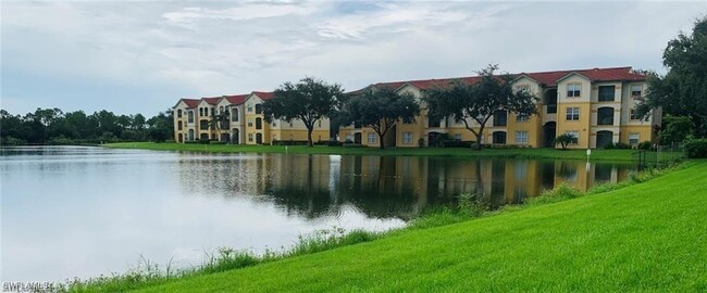 Building Photo - 11511 Villa Grand