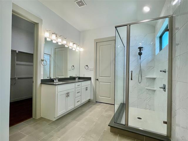 Building Photo - 2269 Lobo Ln