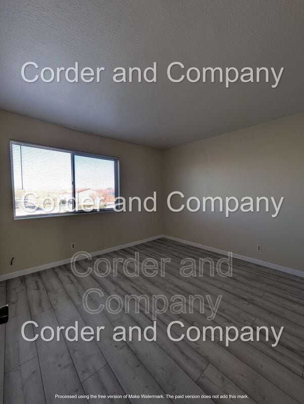 Building Photo - 3301 Monroe St NE