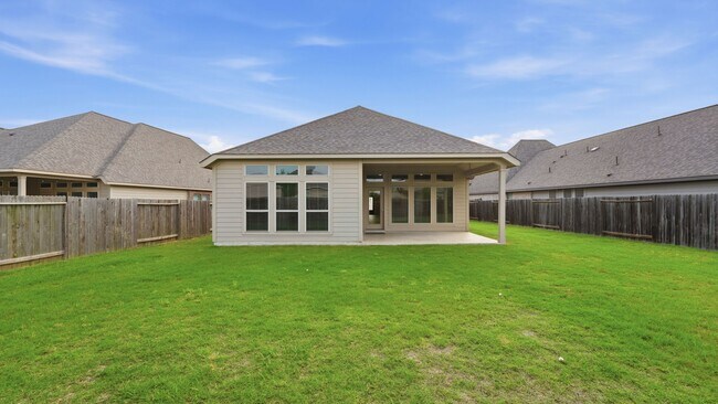 Building Photo - 2973 Coral Way