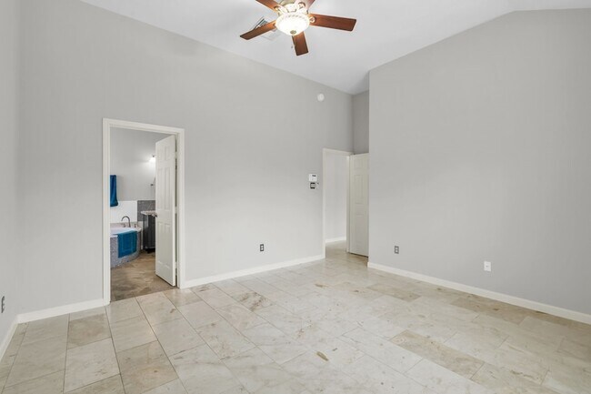 Building Photo - 20314 Nellie Gail Trail Ln