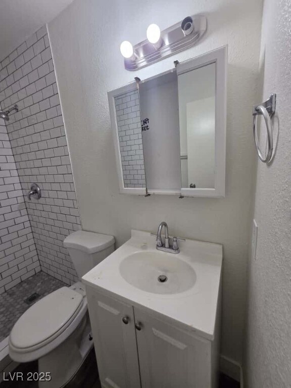 Building Photo - 1121 E Desert Inn Rd