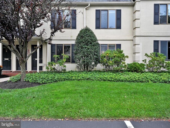 Building Photo - 411 Conestoga Rd