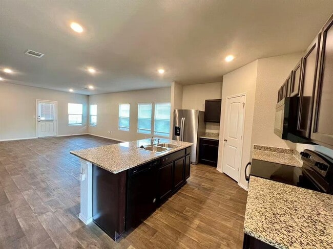 Building Photo - 15112 Siberian Elm Ln