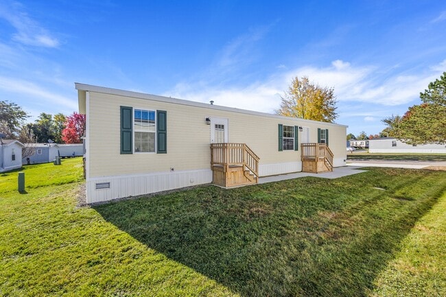 Building Photo - 612 Fenwick Ln