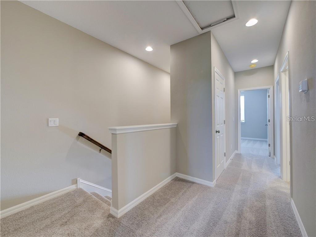 Building Photo - 1074 Amber Leaf Trl