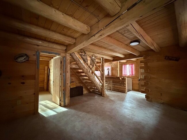 Building Photo - 14 Car Mar Ln