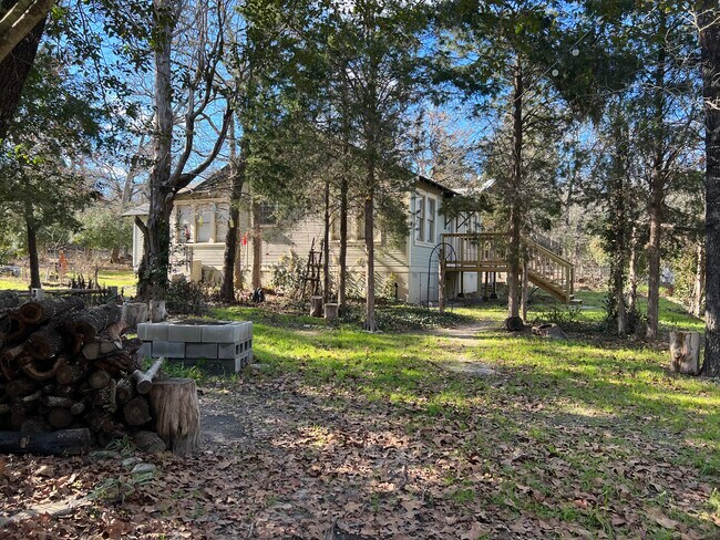 Building Photo - 292 Spence Ln