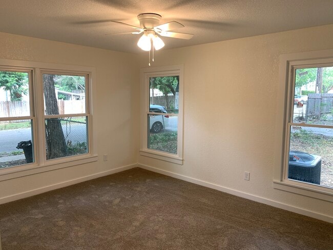 Building Photo - 3900 Sanger Ave