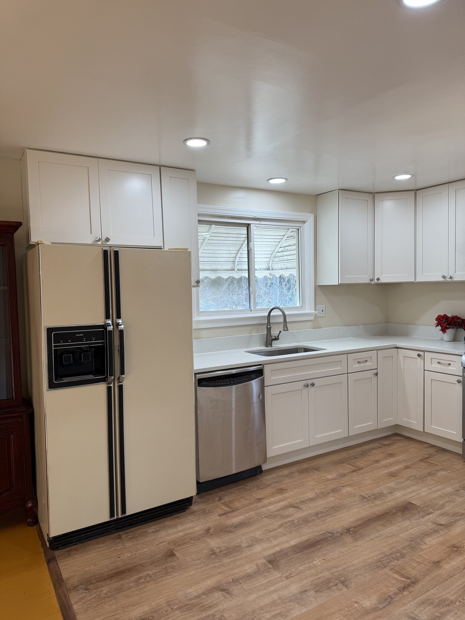 Building Photo - 9942 Frederick Rd