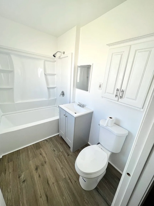 Primary Photo - Charming one-bedroom, one-bath house