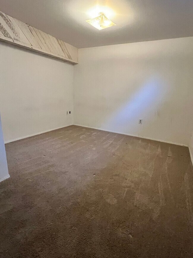 Building Photo - 2232 Rainier Ave