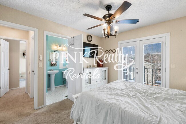 Building Photo - 3395 Beechwood Ct