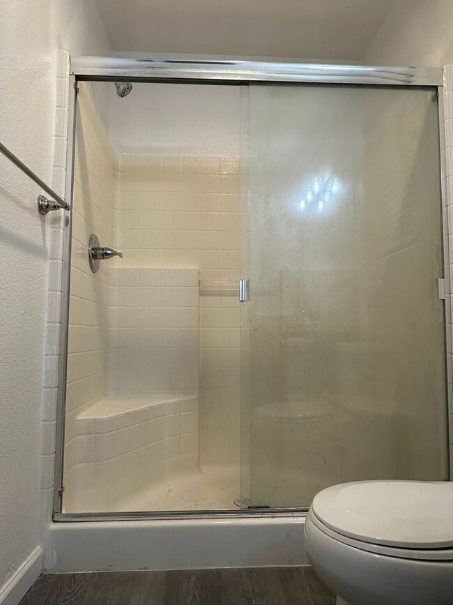 Building Photo - 4106 W Prospect Ave