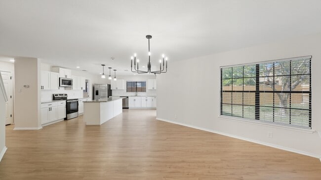 Building Photo - 1073 Stone Hollow