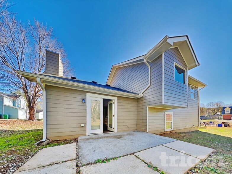 Building Photo - 868 Ashwood Crossing