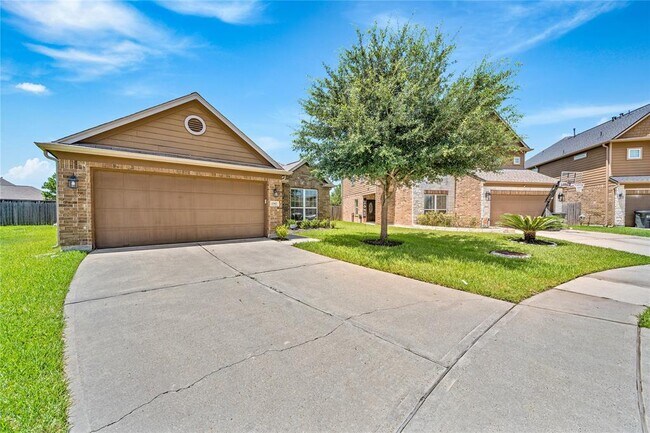 Building Photo - 17907 Acorn Fld Trl