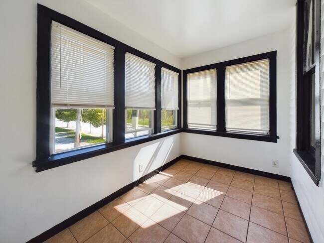 Building Photo - 8259 S Burley Ave