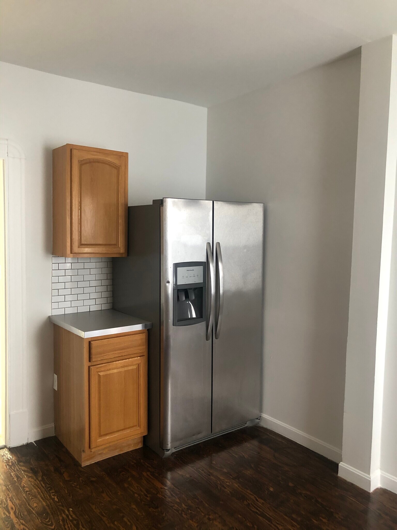Kitchen - 65 Rowe Ave