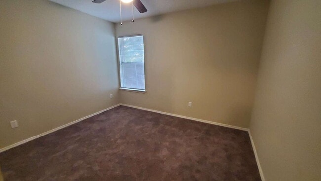 Building Photo - Eagle Mountain-Saginaw ISD, 3 bedrooms, 2 ...
