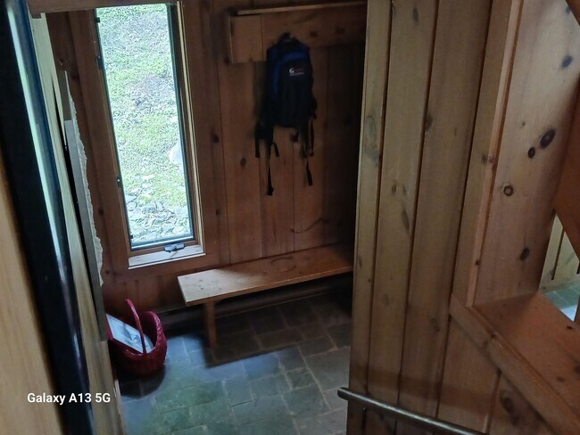 Building Photo - 114 Easterly Rd